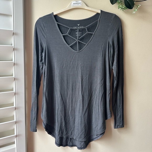 American Eagle Outfitters Tops - AE Gray Crisscross Long Sleeve Top